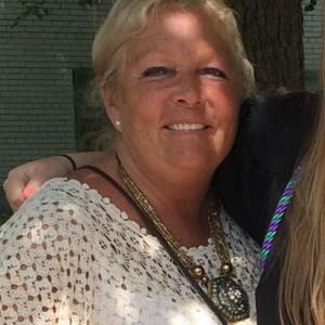 Meet your Posher, Catherine